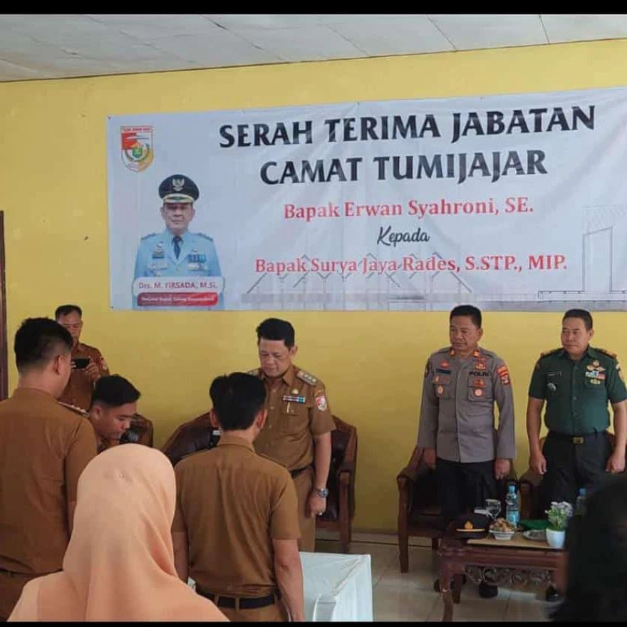 SERAH TERIMA JABATAN DAN PISAH SAMBUT CAMAT TUMIJAJAR